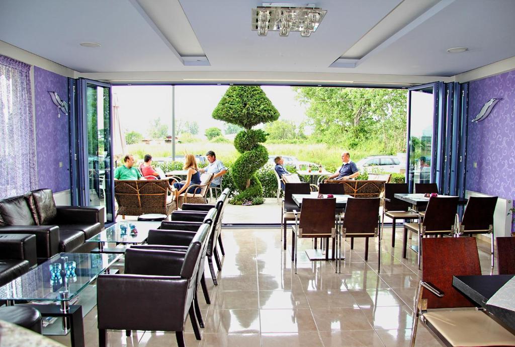 Aparthotel Enalion Olympiakí Aktí Exterior foto